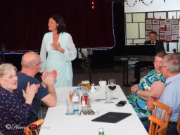 Musikalischer Nachmittag mit dem Verein Kinderlichtblick Mit Musik zur Menschlichkeit